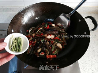 超级下饭的家常剁椒茄子煲的做法步骤:16