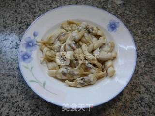 韭菜芽炒蛏子的做法步骤：2