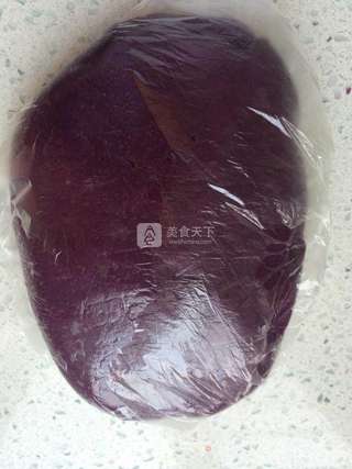紫薯馅月饼的做法步骤:4
