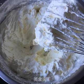 榴莲木糠杯的做法步骤:4