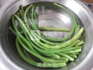 麻酱豆角棒棒糖的做法步骤:3