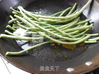 麻酱豆角棒棒糖的做法步骤:2