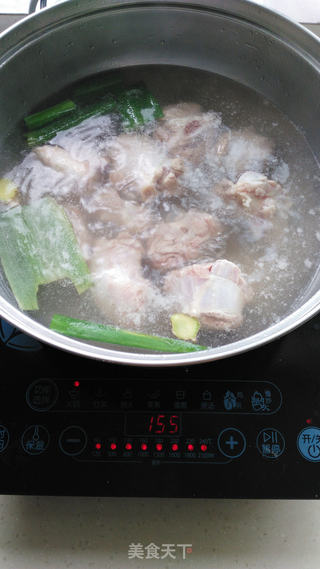 三伏天吃羊肉~~~红烧羊腿的做法步骤:2
