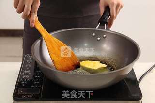 菠萝什锦焗饭-划开是一道交响乐的做法步骤:3