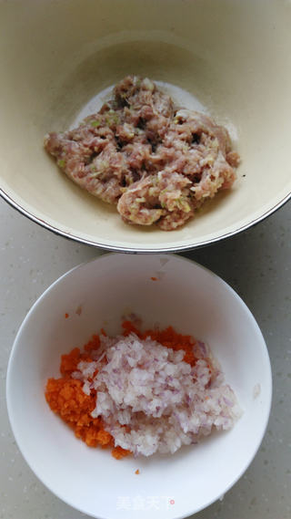 三色馄饨的做法步骤:11
