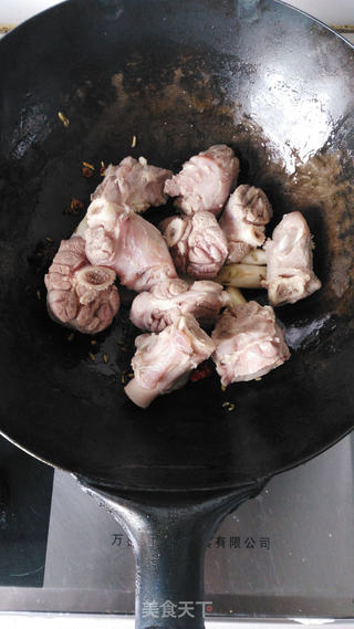 三伏天吃羊肉~~~红烧羊腿的做法步骤:5