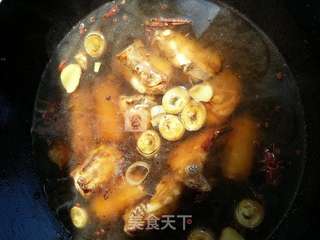 胡萝卜炖排骨的做法步骤:9