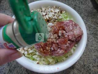 香菇圆白菜猪肉馅饺子的做法步骤:10