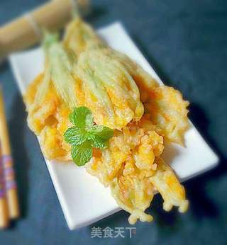 酥炸南瓜花的做法步骤:9