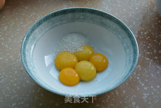 南瓜戚风蛋糕的做法步骤:3