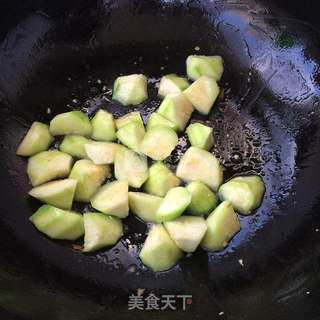 丝瓜炒鸡蛋的做法步骤:7