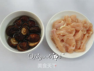 鸡片炒香菇的做法步骤:3
