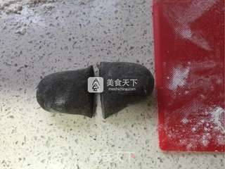 黑芝麻馒头的做法步骤:12