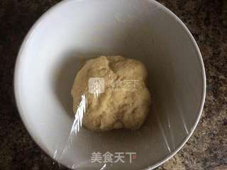 煎饼果子的做法步骤:2