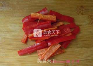 红椒炒丝瓜的做法步骤:4