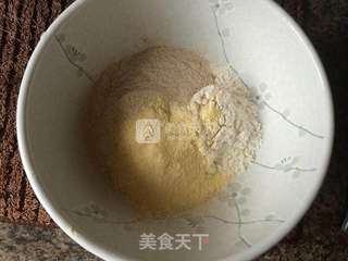 煎饼果子的做法步骤:3