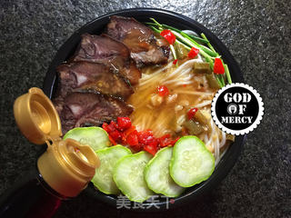 开胃去乏的酸豆角酱牛肉汤面的做法步骤:15