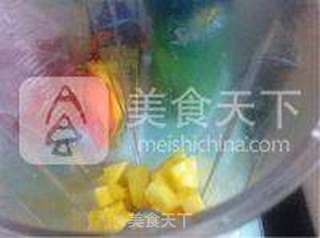 椰香凤梨冰激凌的做法步骤:3