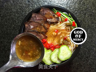 开胃去乏的酸豆角酱牛肉汤面的做法步骤:14
