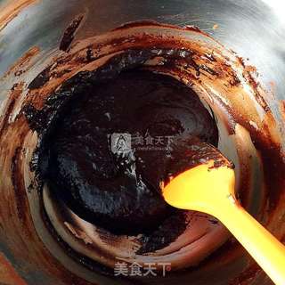 双色戚风蛋糕的做法步骤:6