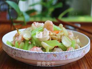 虾仁西芹百合的做法步骤:13