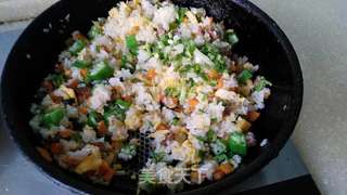 秋葵蛋炒饭---混搭的食材也美味的做法步骤:9