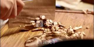 三三得九饺子的做法步骤:3