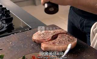 煎猪扒配酸甜椒——戈登的做法步骤:7