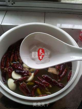 巧手制冷菜—泡椒凤爪的做法步骤:4