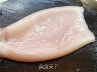 爆炒鱿鱼的做法步骤：2
