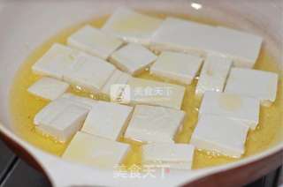 酸缸豆蒜蓉豆腐的做法步骤:2