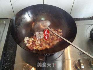 舌尖上的家常菜—火丁毛豆的做法步骤:7