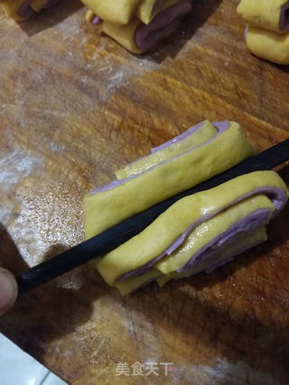 彩蔬花卷的做法步骤:9