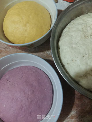彩蔬花卷的做法步骤:3