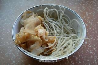 萝卜粉丝炖排骨的做法步骤:4
