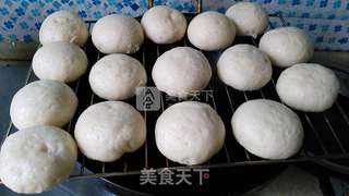 奶黄包的做法步骤:17