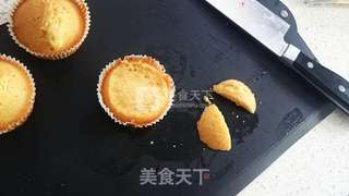 甜到忧伤的奶油杯子蛋糕的做法步骤:13