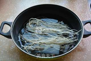萝卜粉丝炖排骨的做法步骤:3