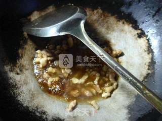 五花肉鸡蛋带豆炒面的做法步骤:9