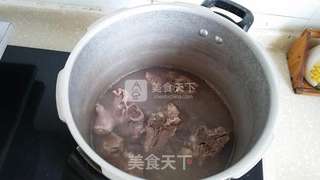 萝卜粉丝炖排骨的做法步骤:5