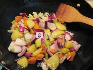 咖喱牛肉土豆的做法步骤:11