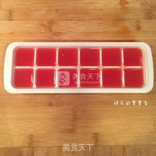 西瓜蜂蜜冰棍的做法步骤:9