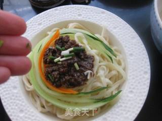 香菇酱拌面的做法步骤:7