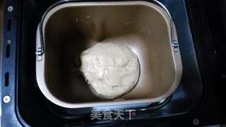 全麦牛奶面包的做法步骤:4