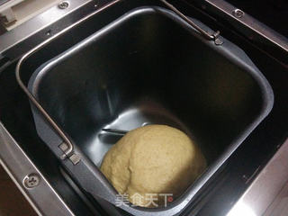 【全麦葡萄干面包卷】——ACA AB-2CM15全自动面包机试用的做法步骤：8