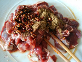 牙签牛肉的做法步骤:7