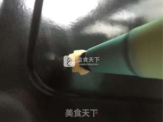 经典黄油曲奇的做法步骤:9
