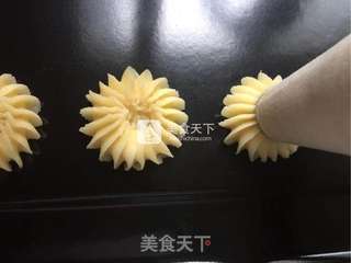 经典黄油曲奇的做法步骤:18
