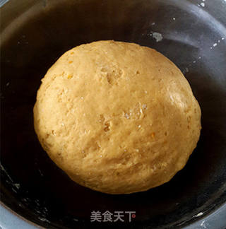 绣球馒头的做法步骤:2