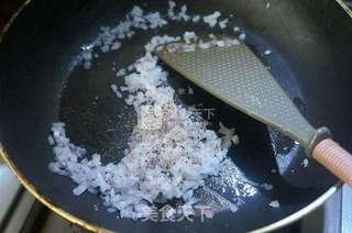 洋葱咸酥条的做法步骤:3